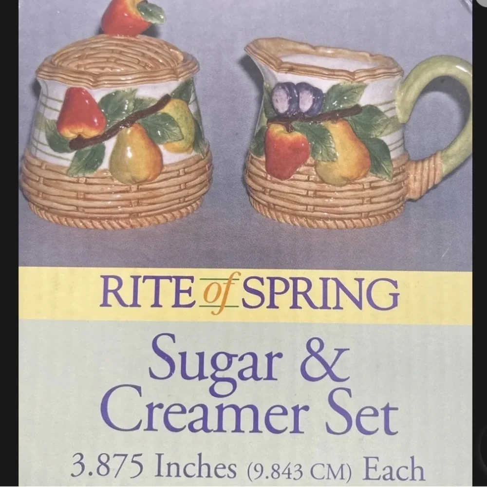 Vintage Sugar and Creamer Set